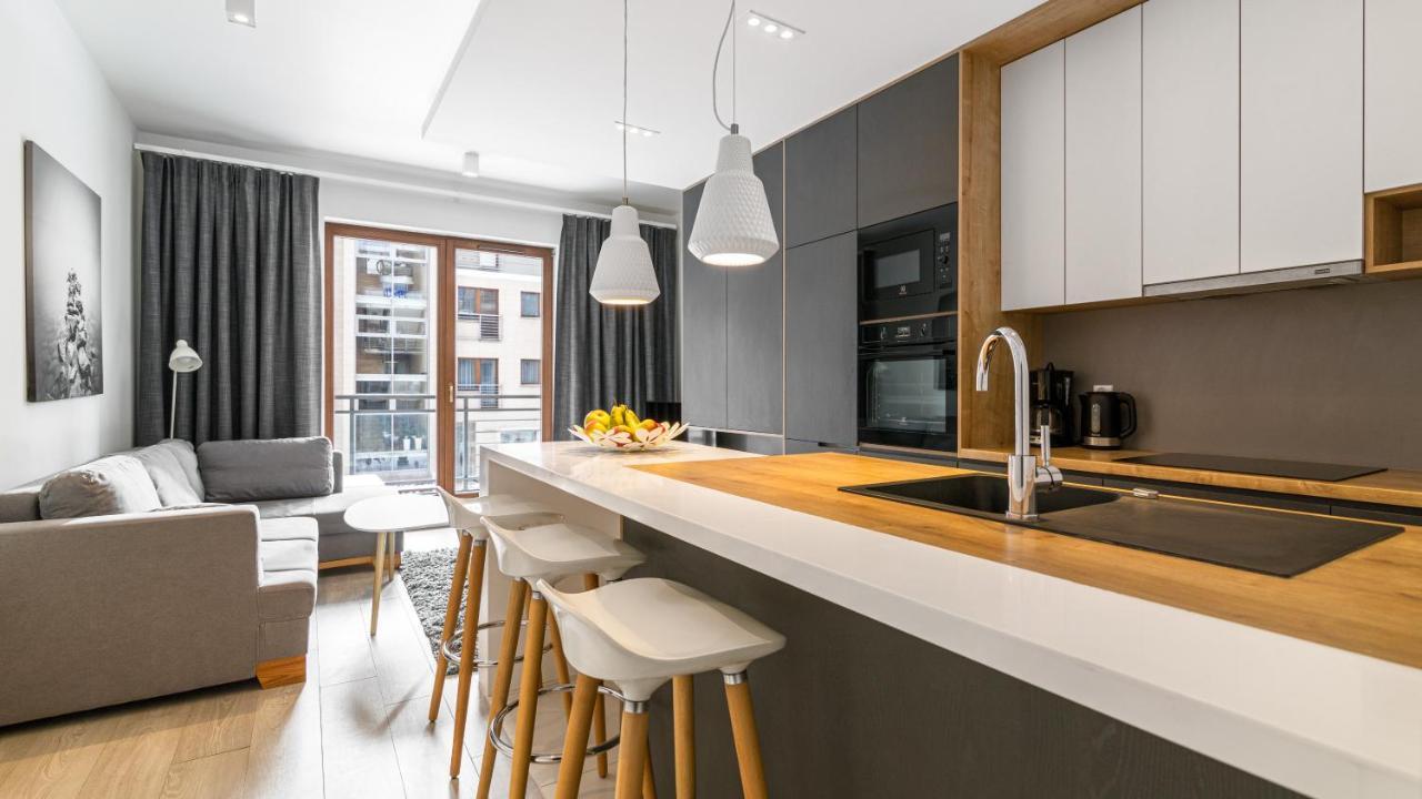 Sopocka Rezydencja I 12 Min Plaza I Zamkniete Osiedle - Comfy Apartments ソポト エクステリア 写真
