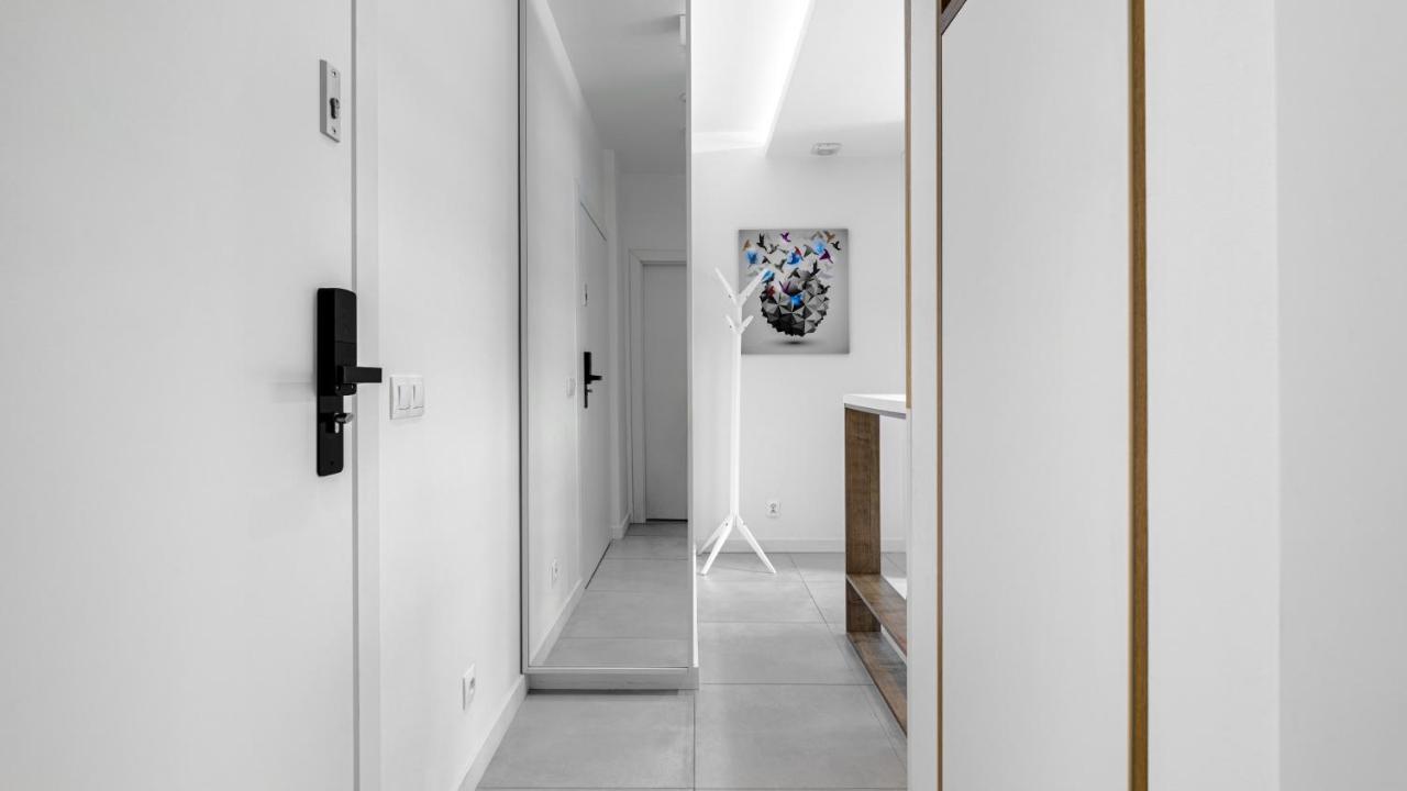 Sopocka Rezydencja I 12 Min Plaza I Zamkniete Osiedle - Comfy Apartments ソポト エクステリア 写真